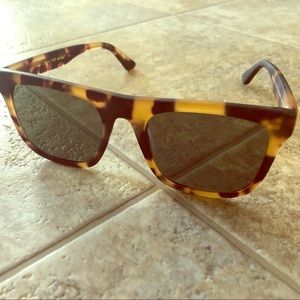 MVMT women’s tortoiseshell sunglasses